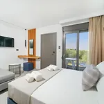 Olia - Luxury 4*