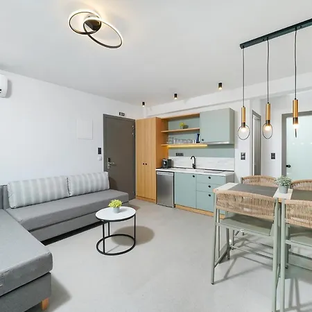 Olia - Luxury لايميناس