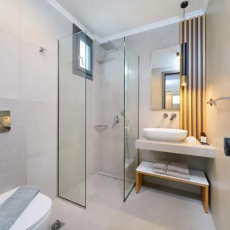 Olia - Luxury *
