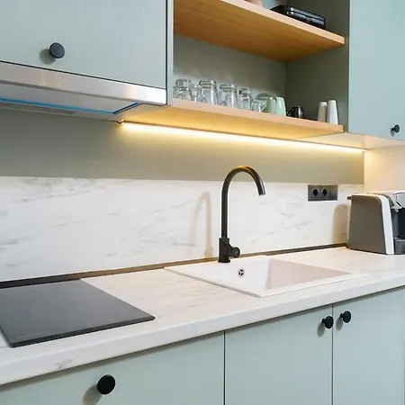 Olia - Luxury شقة فندقية 4*